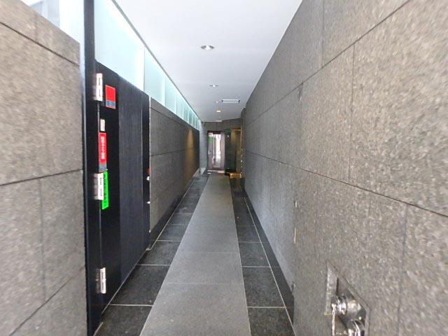 陶香堂ビルエントランス②