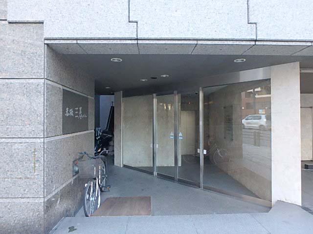 赤坂三基ビルエントランス②