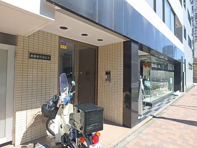 エントランス①