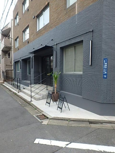 ＯＭＢ東麻布エントランス①