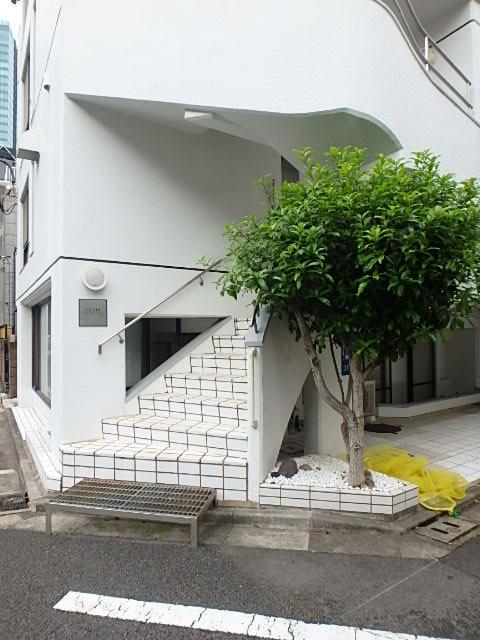 エントランス①