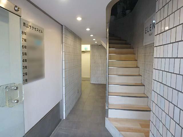 青山サクセスビルホール①