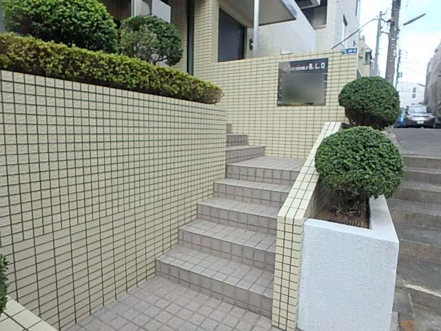 プレシャスビルエントランス②