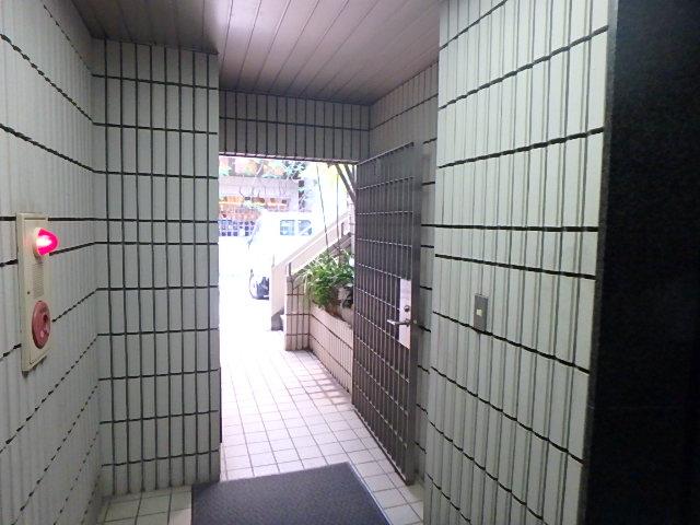 ホール②