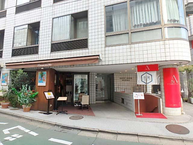 グランドメゾン乃木坂エントランス①