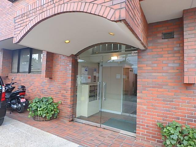 南青山シティハウスエントランス③