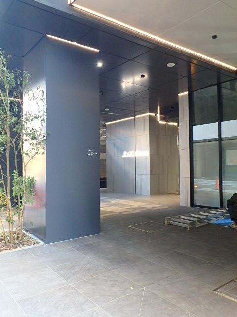 エントランス②