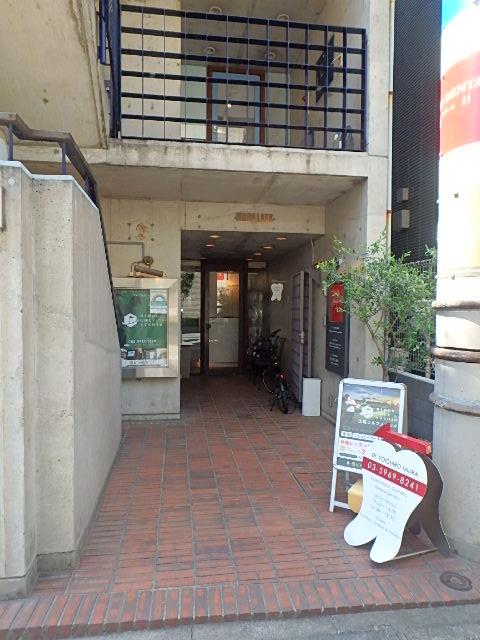 ＨＩＲＯＯ２３エントランス②