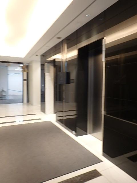 ホール⑤