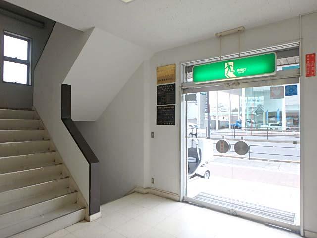 ホール③
