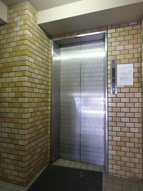 ホール②