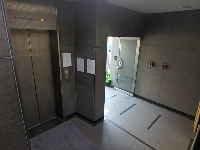 ホール③