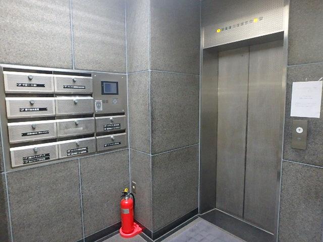 ホール②