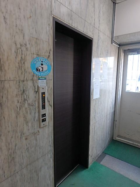 ホール②