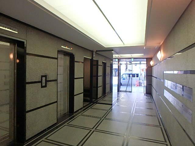 ホール④