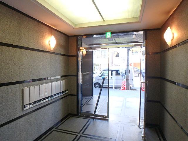ホール⑤