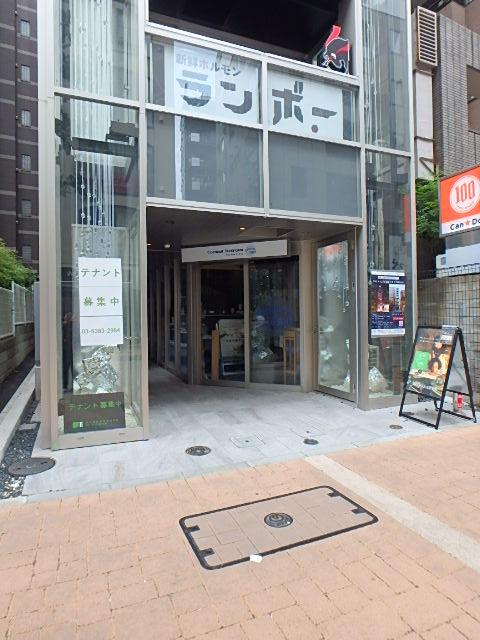 ＴＨＥ　Ｖ－ＣＩＴＹ　麻布十番　アヴェニューエントランス①