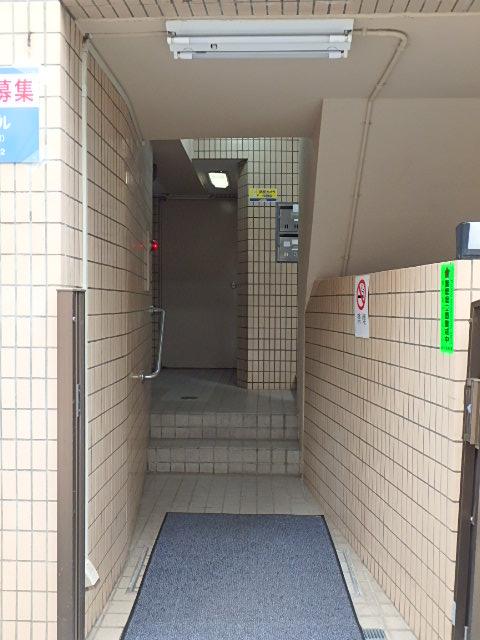 ホール①