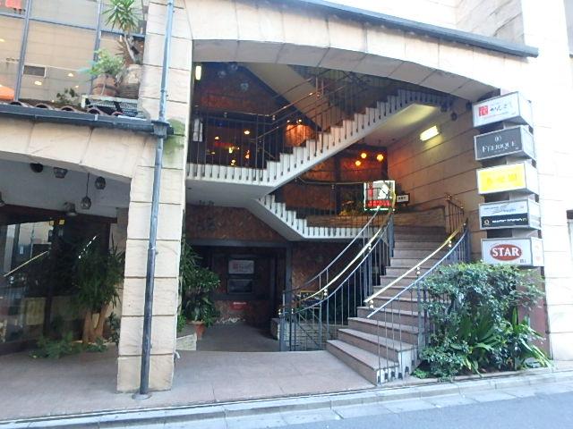 エントランス①