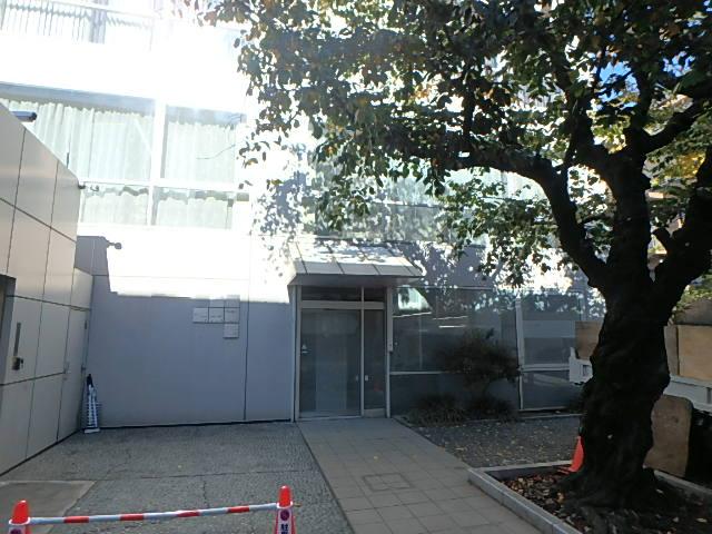 スハラ六本木ビルエントランス①