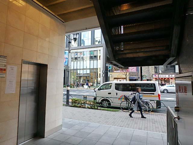 六本木ＧＭビルホール③