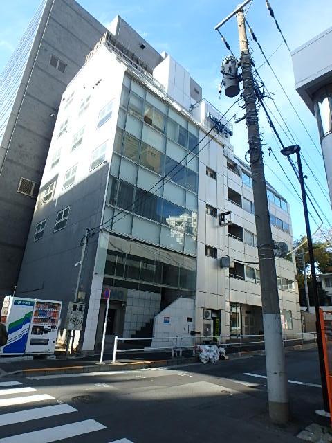 六本木メイフラワーハウス外観③