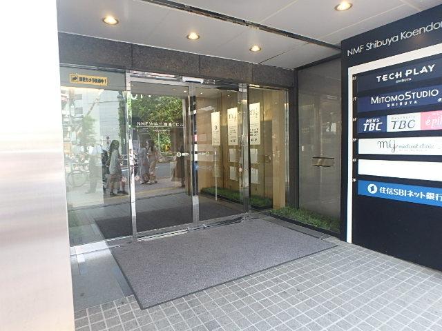 ＮＭＦ渋谷公園通りビルエントランス②