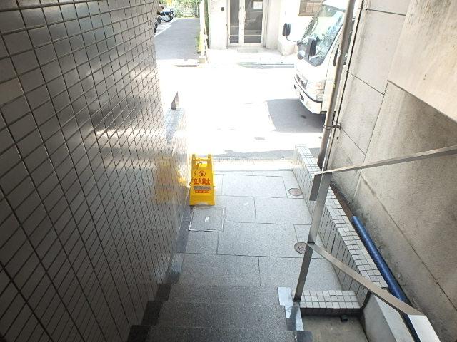 只見ビルホール③