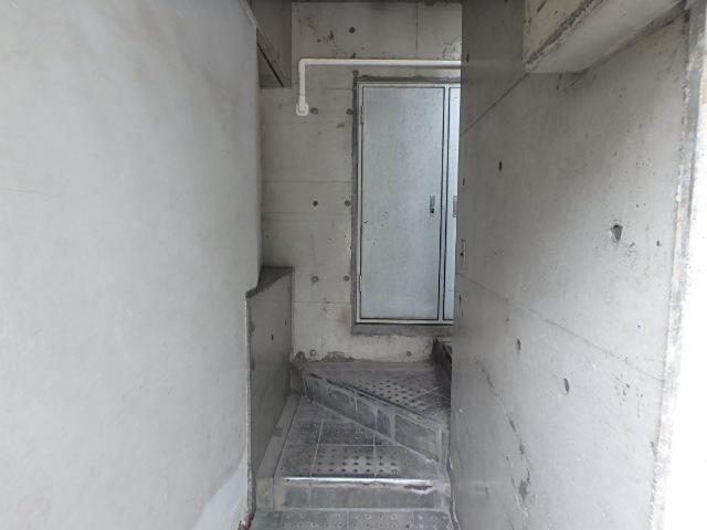 ホール①