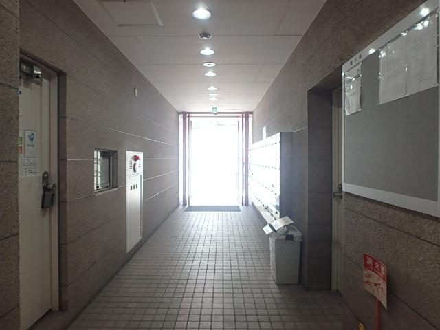 ホール③