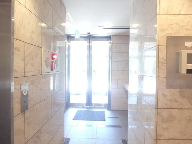 ホール③