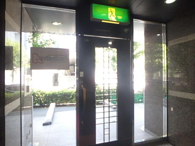 ホール③