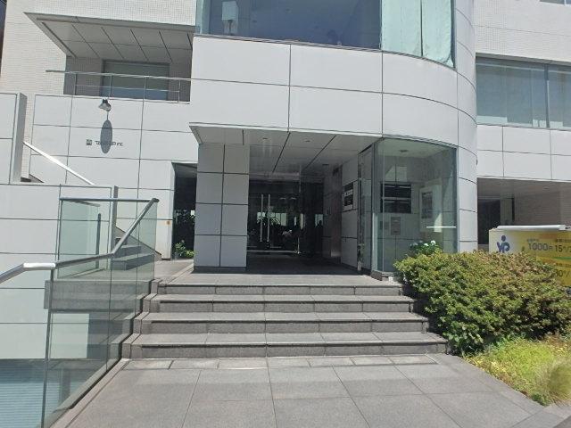 代官山ウエストビルエントランス②