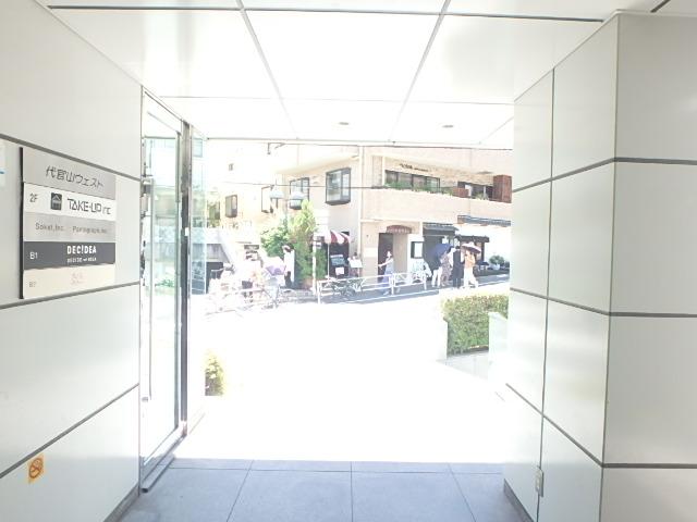 代官山ウエストビルホール③