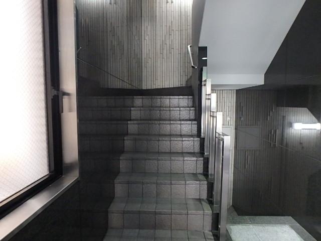 ホール②