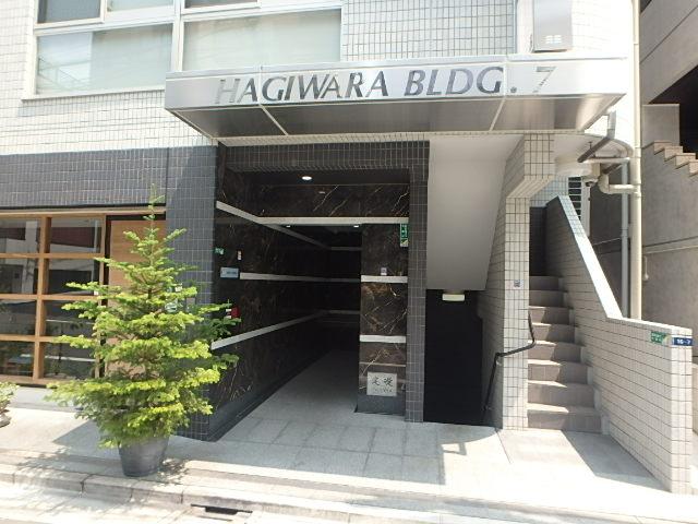 エントランス①