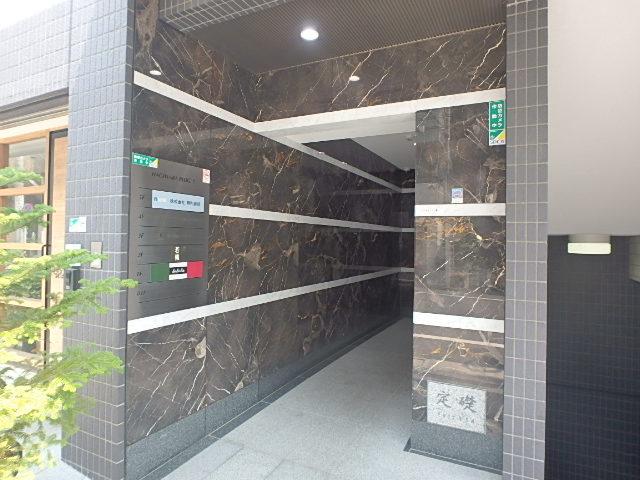 エントランス②