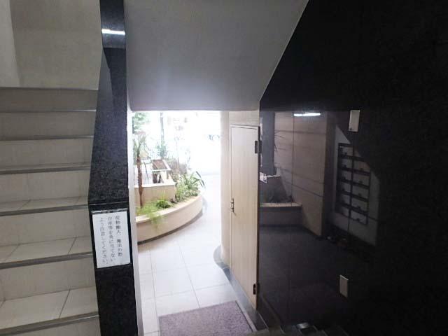 小林ビルホール③