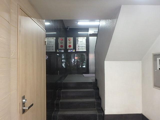 小林ビルホール①