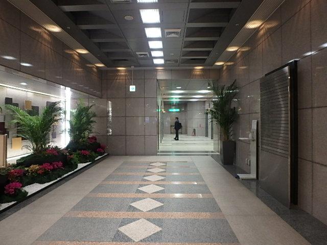 ホール③