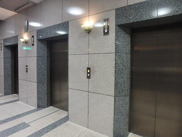 ホール②
