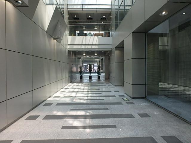 エントランス②