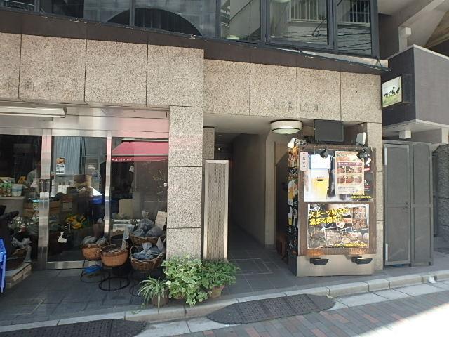 エントランス①