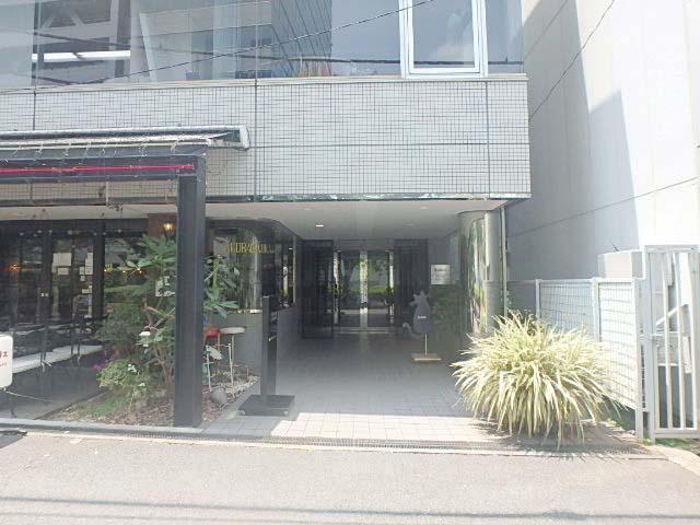 エントランス①