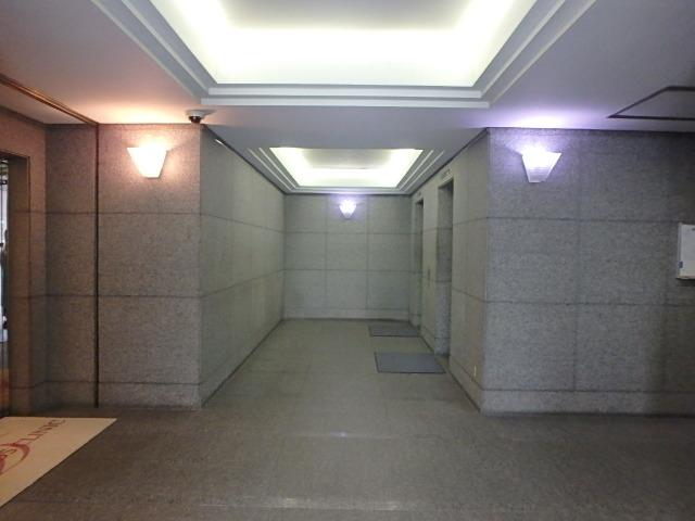 ホール①
