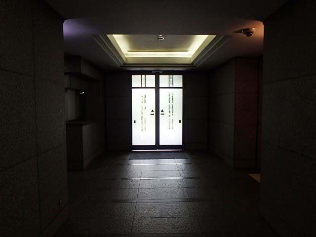 ホール③