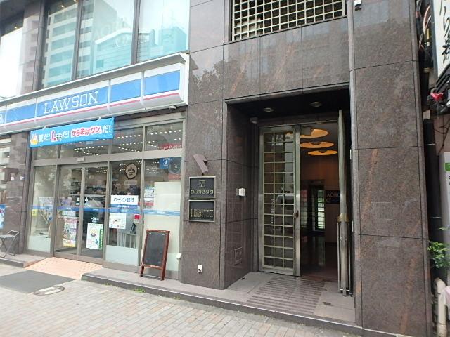 土屋ビルエントランス①