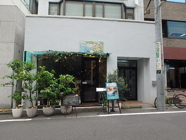 花門ビルエントランス①