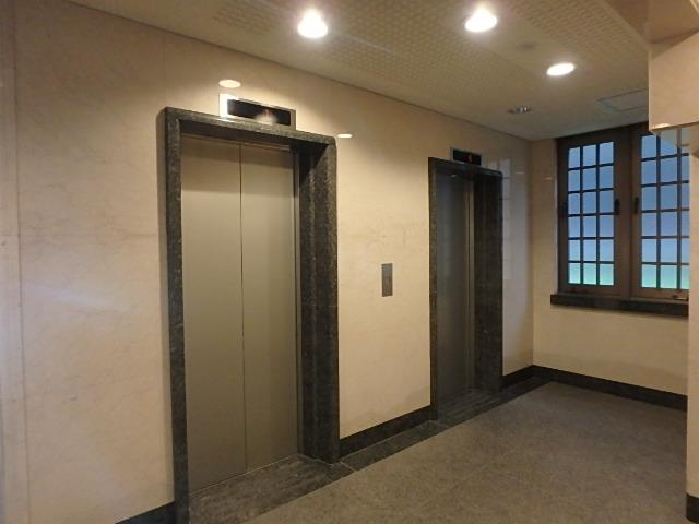 ホール②