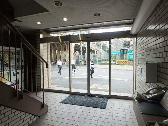 ホール③
